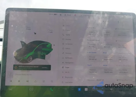 2022 Tesla Model 3 Long Range Dual Motor All-Wheel Drive z USA, uszkodzony, nr VIN 5YJ3E1EB3NF163930